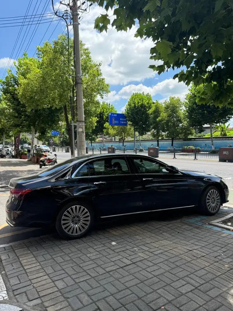 2023 Mercedes-Benz E-Class E 300 L Luxury Sedan — миниатюра 7