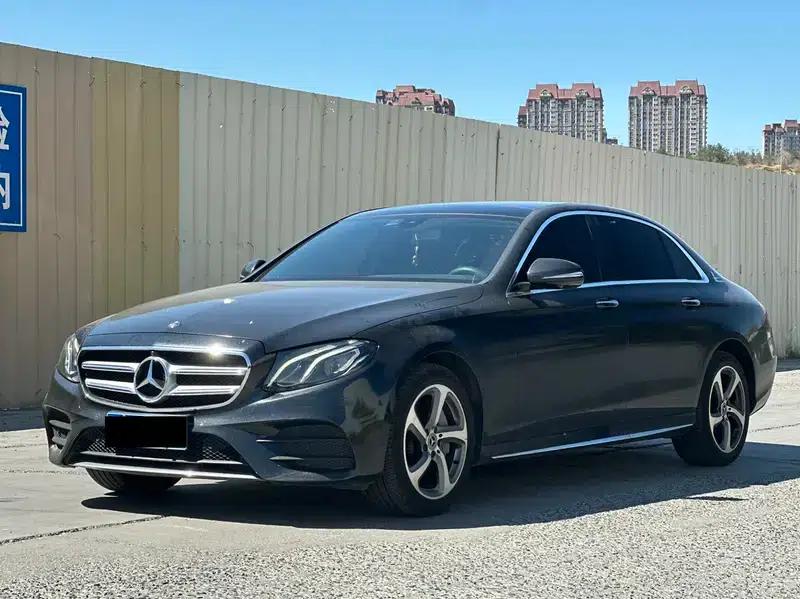 Mercedes-Benz E-Class 2019 E 300 L Sport Style — миниатюра 1