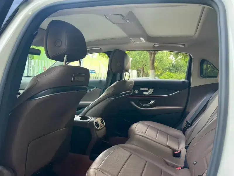 Mercedes-Benz E-Class 2020 Facelift E 300 L Sport Style — миниатюра 10