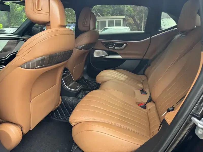 Mercedes-Benz E-Class 2024 E 300 L Luxury Sedan — миниатюра 25