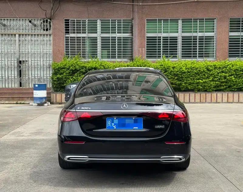 Mercedes-Benz E-Class 2024 E 300 L Luxury Sedan — миниатюра 5