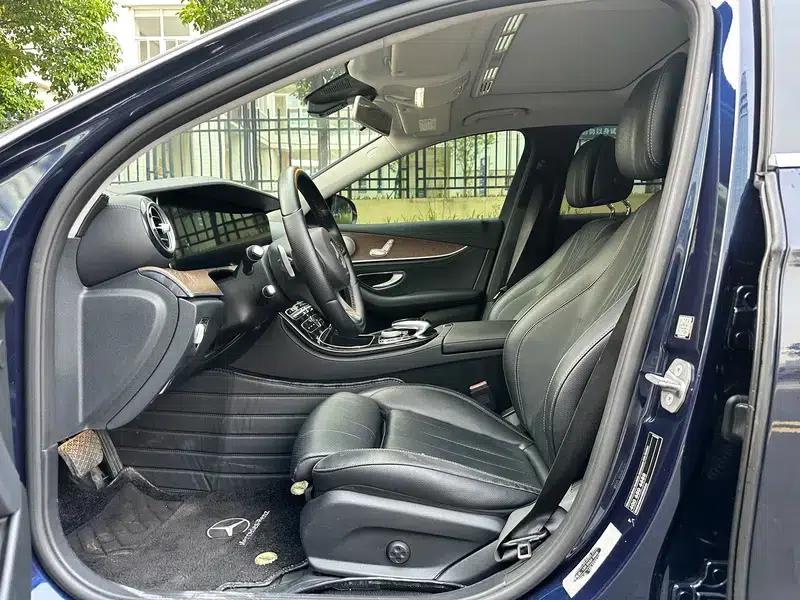 2016 Mercedes-Benz E-Class E 200 L Sport — миниатюра 13