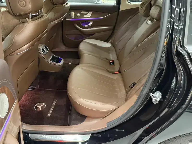 Mercedes-Benz E-Class 2022 Facelift E 300 L Luxury Sedan — миниатюра 13