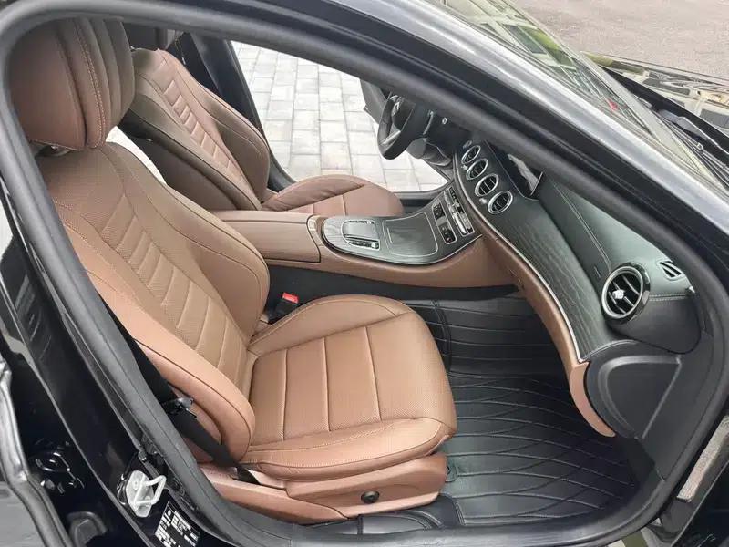 Mercedes-Benz E-Class 2022 E 300 L Premium Sport Sedan — миниатюра 16