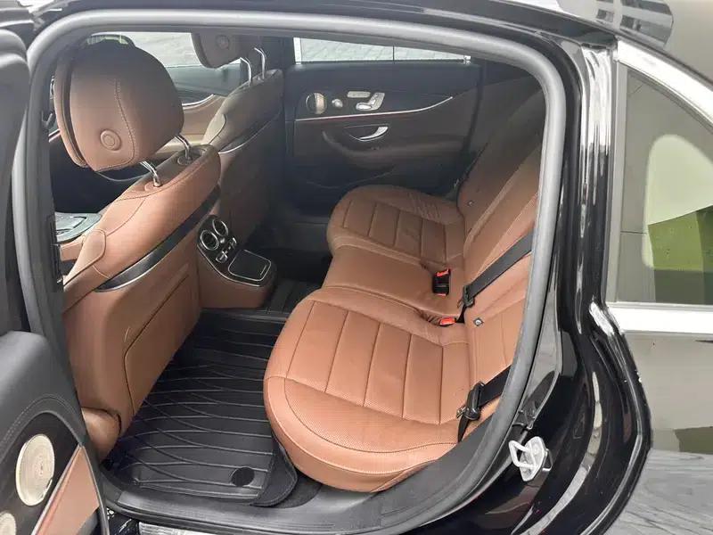 Mercedes-Benz E-Class 2022 E 300 L Premium Sport Sedan — миниатюра 17