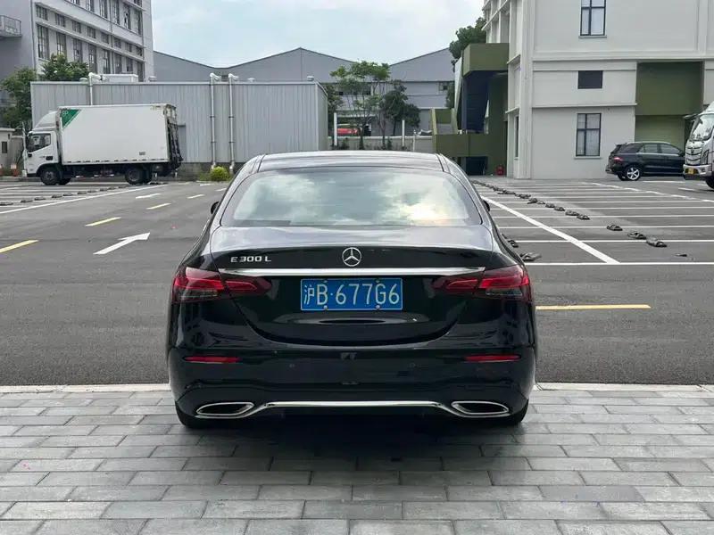 Mercedes-Benz E-Class 2022 E 300 L Premium Sport Sedan — миниатюра 6