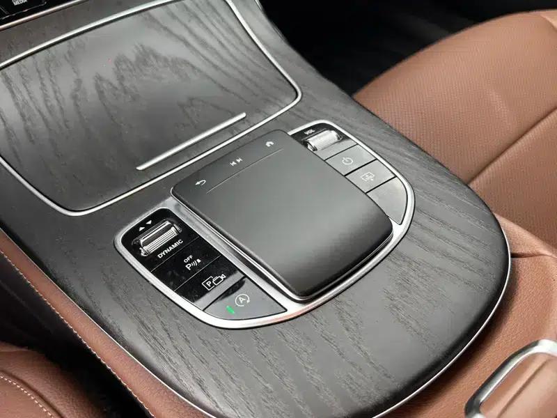 Mercedes-Benz E-Class 2022 E 300 L Premium Sport Sedan — миниатюра 9