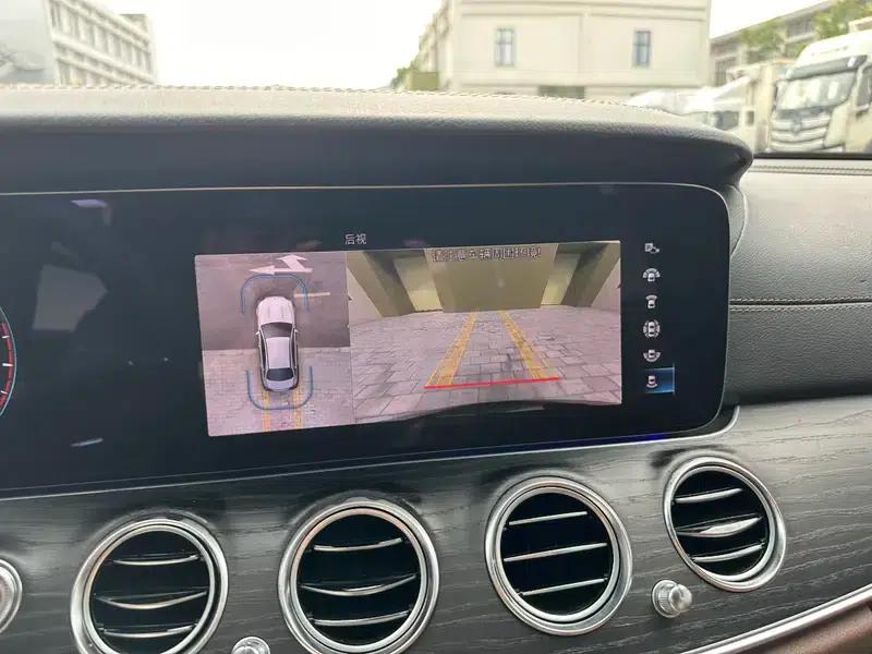 Mercedes-Benz E-Class 2022 E 300 L Premium Sport Sedan — миниатюра 10