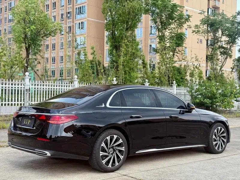 Mercedes-Benz E-Class 2025 E 300 L Luxury Sedan — миниатюра 6