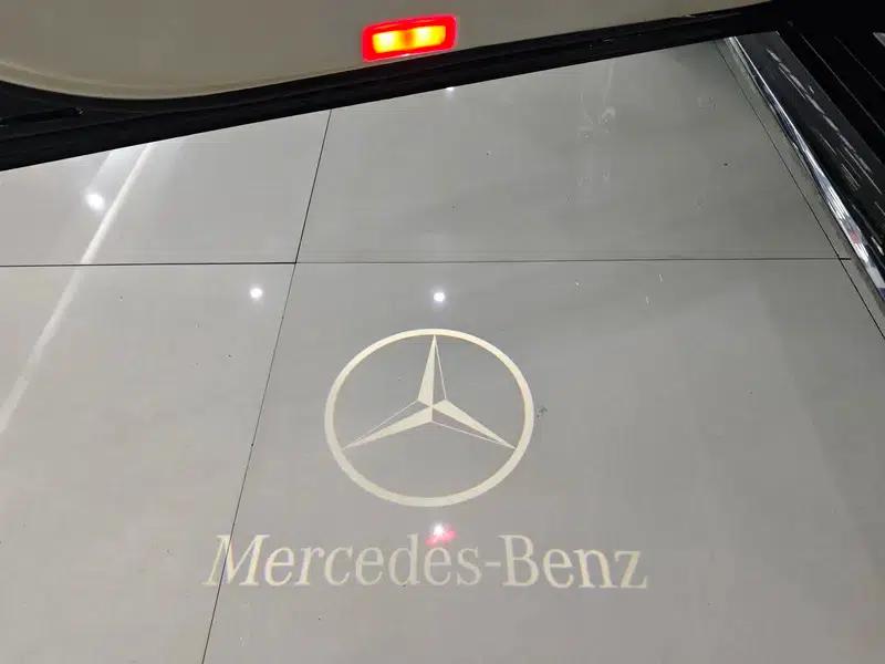 Mercedes-Benz E-Class 2022 E 300 L Luxury Sport Sedan — миниатюра 4