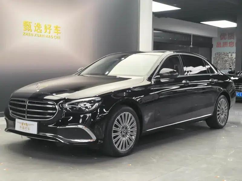 Mercedes-Benz E-Class 2023 Facelift E 300 L Fashion Sedan — миниатюра 1