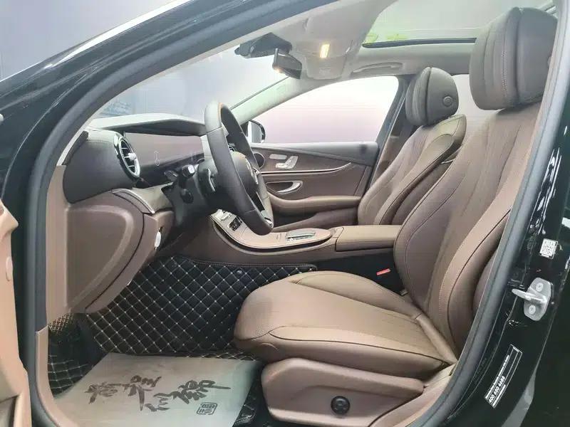 Mercedes-Benz E-Class 2023 Facelift E 300 L Fashion Sedan — миниатюра 9
