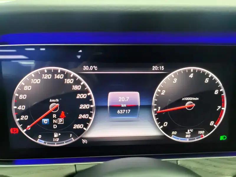 Mercedes-Benz E-Class 2020 Facelift E 300 L Sport Style — миниатюра 8