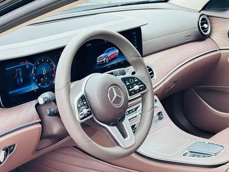Mercedes-Benz E-Class 2020 Facelift E 300 L Fashion Model — миниатюра 11
