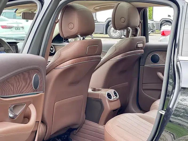 Mercedes-Benz E-Class 2020 Facelift E 300 L Fashion Model — миниатюра 15