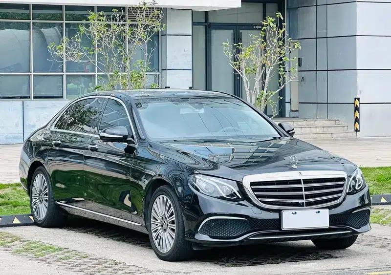 Mercedes-Benz E-Class 2020 Facelift E 300 L Fashion Model — миниатюра 3