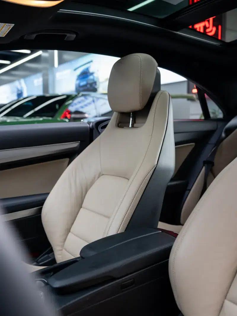 Mercedes-Benz E-Class (Imported) 2010 E 260 CGI Fashion Model — миниатюра 13