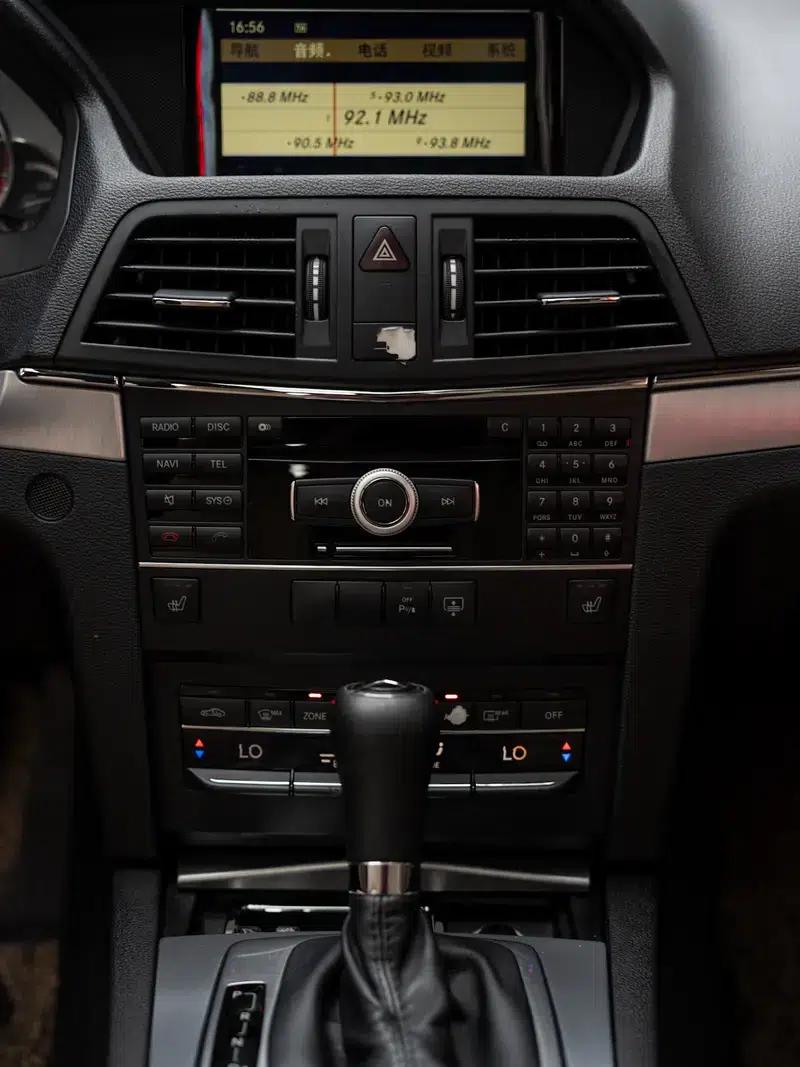 Mercedes-Benz E-Class (Imported) 2010 E 260 CGI Fashion Model — миниатюра 6