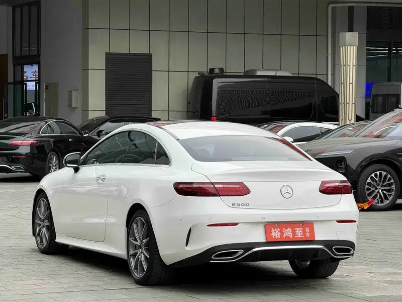 Mercedes-Benz E-Class (Imported) 2021 E 300 Coupe — миниатюра 4