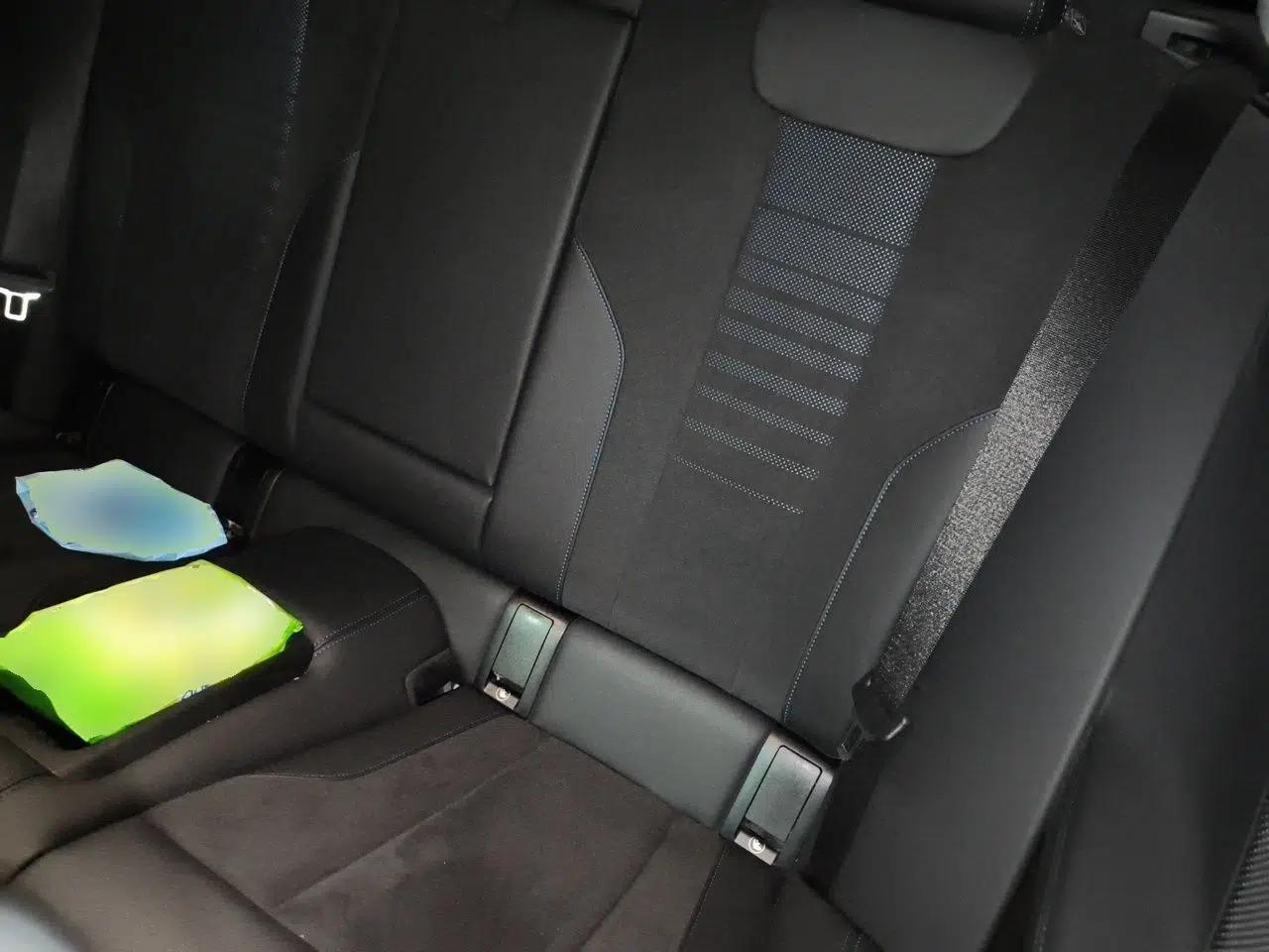 BMW 2 Series 2023 225i M Sport Night Edition Package — миниатюра 17