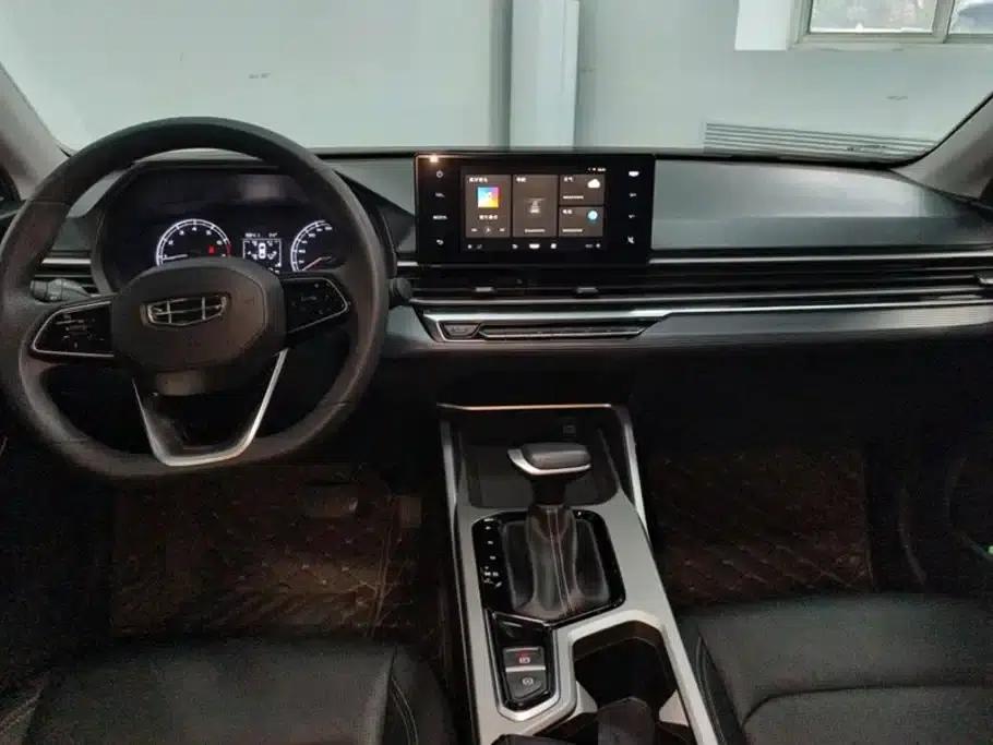 Geely Emgrand 2022 4th Generation 1.5L CVT Asian Games Edition — миниатюра 12