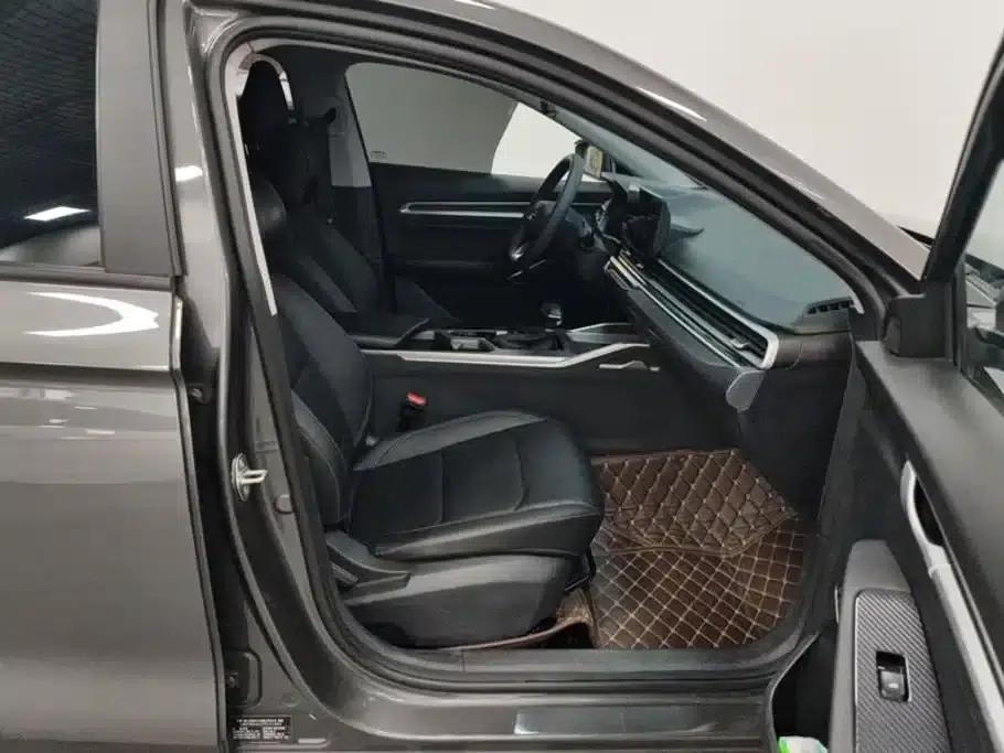 Geely Emgrand 2022 4th Generation 1.5L CVT Asian Games Edition — миниатюра 8