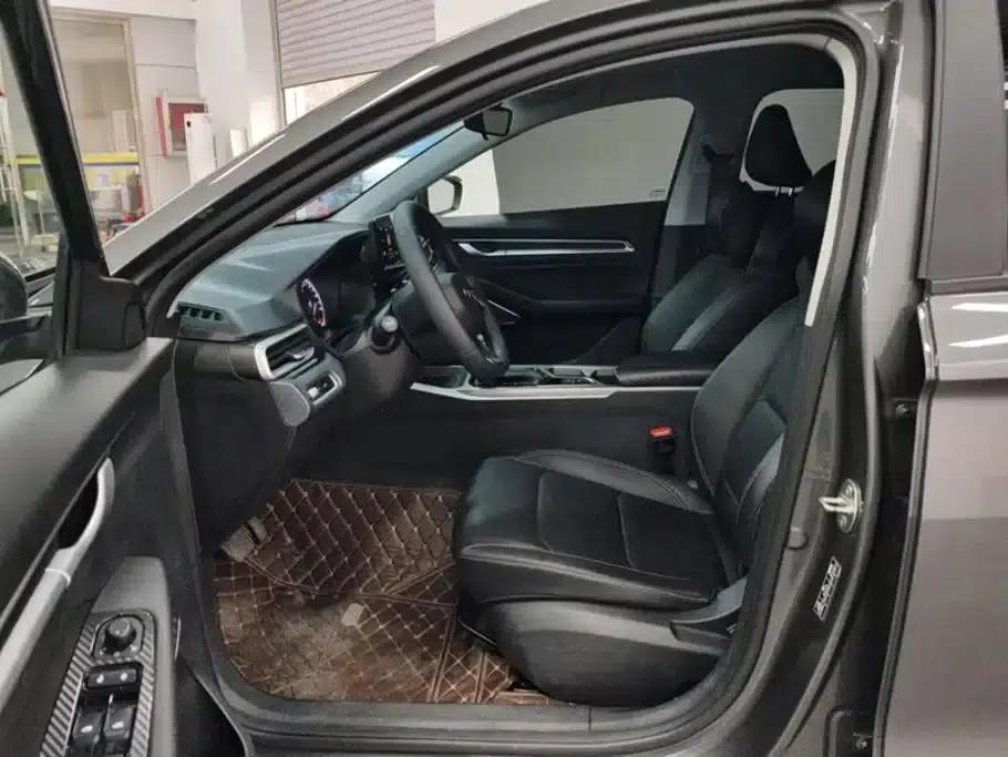 Geely Emgrand 2022 4th Generation 1.5L CVT Asian Games Edition — миниатюра 9