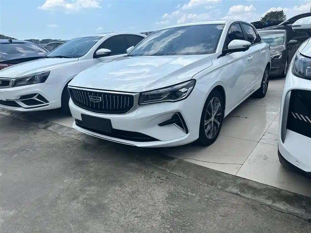 Geely Emgrand 2022 4th Generation 1.5L CVT Elite — миниатюра 1