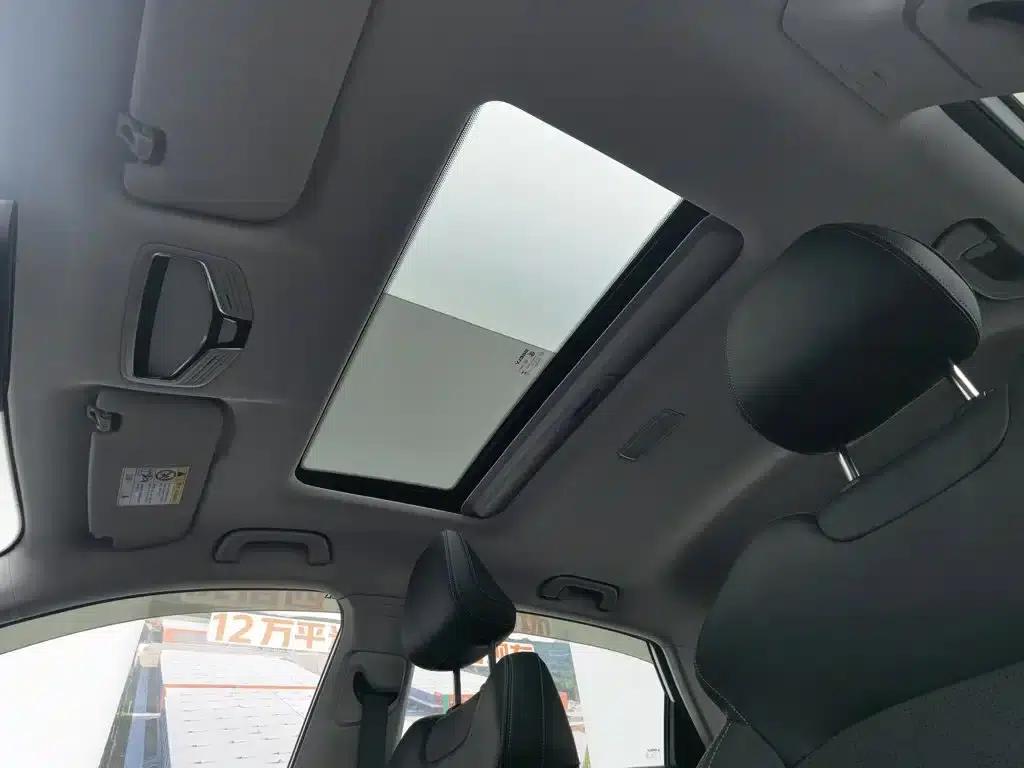 Geely Emgrand 2022 4th Generation 1.5L CVT Premium — миниатюра 14