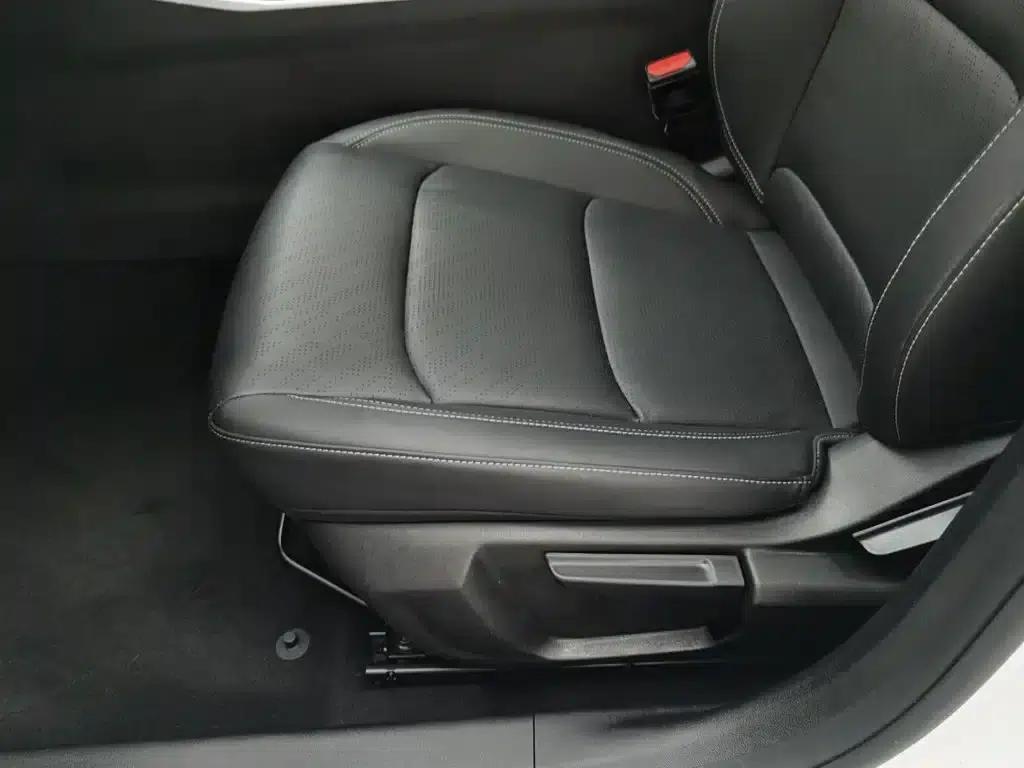 Geely Emgrand 2022 4th Generation 1.5L CVT Premium — миниатюра 20