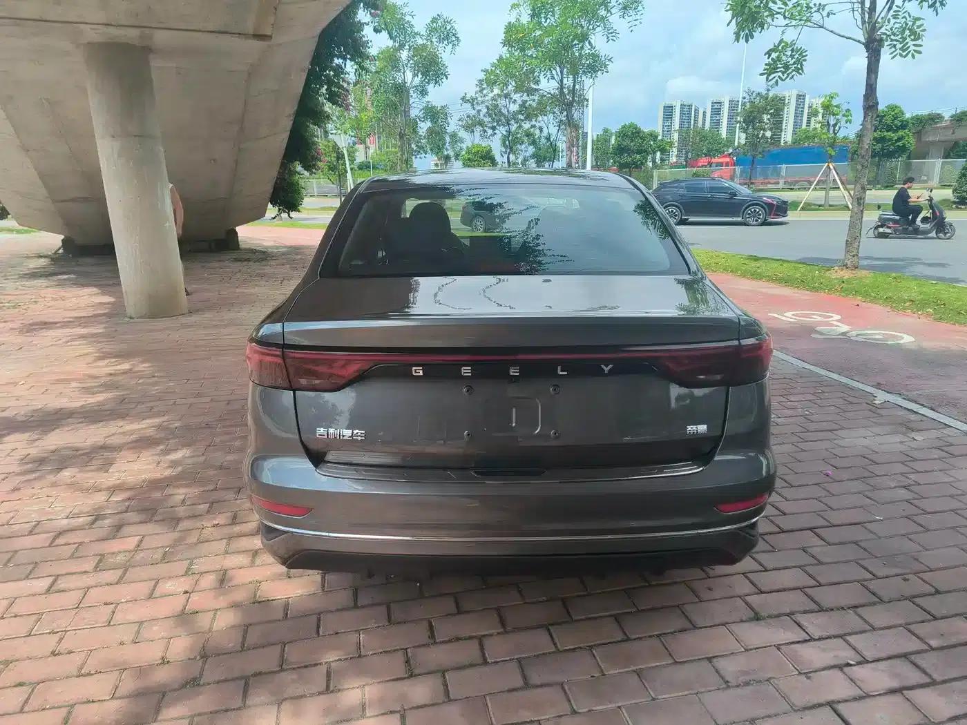 Geely Emgrand 2022 4th Generation 1.5L CVT Premium — миниатюра 13