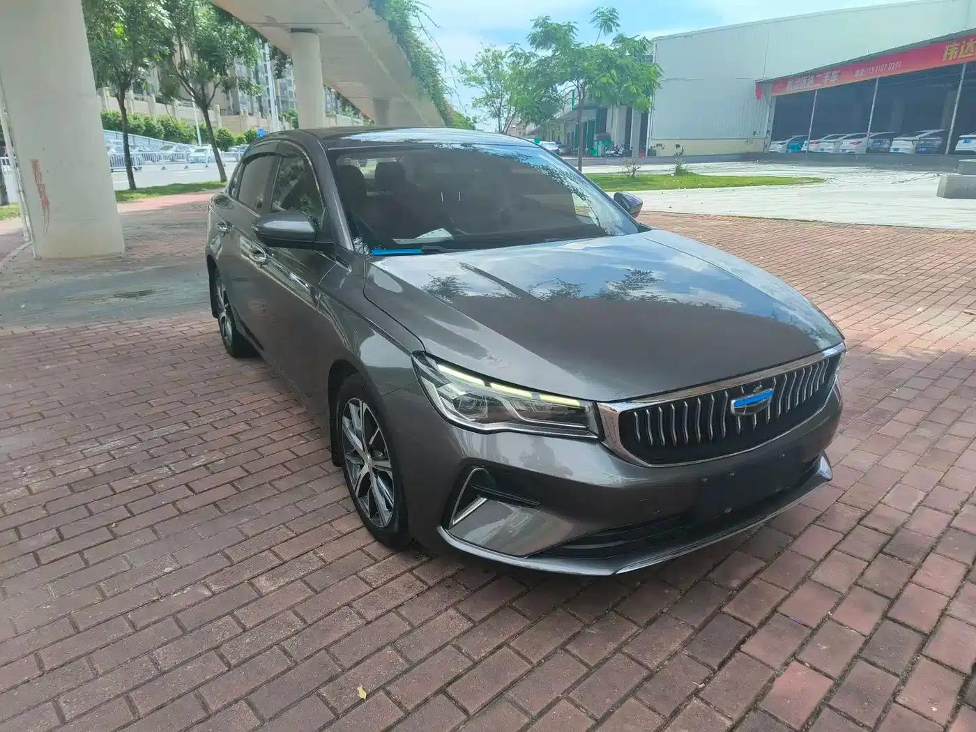 Geely Emgrand 2022 4th Generation 1.5L CVT Premium — миниатюра 3