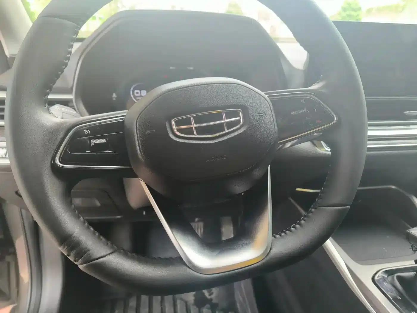 Geely Emgrand 2022 4th Generation 1.5L CVT Premium — миниатюра 6