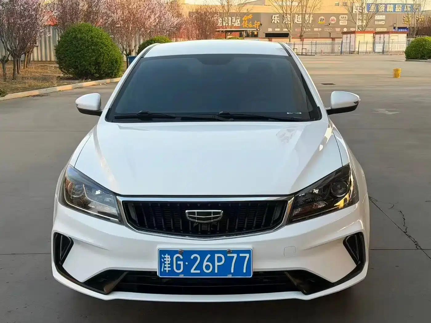 Geely Emgrand 2021 UP 1.5L CVT Luxury Edition — миниатюра 2