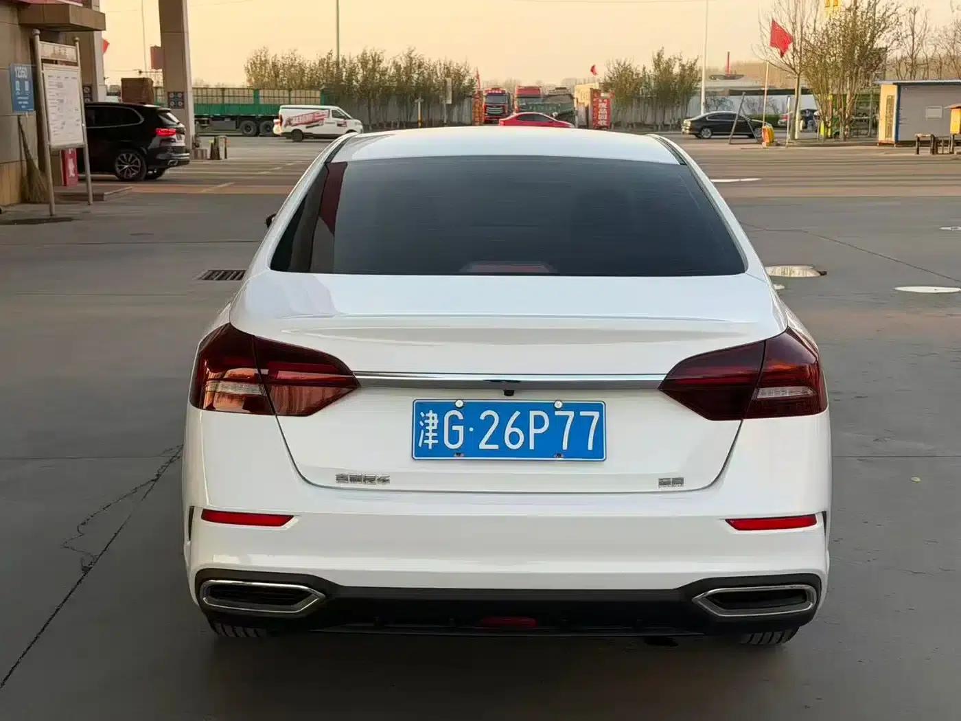 Geely Emgrand 2021 UP 1.5L CVT Luxury Edition — миниатюра 5