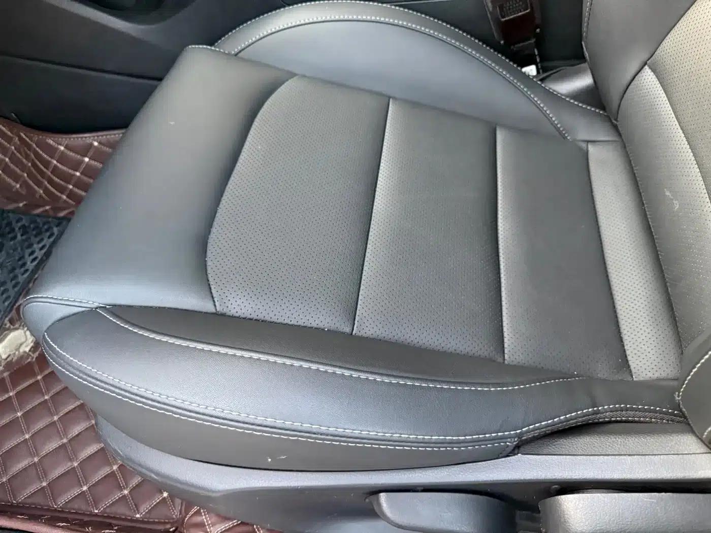 Geely Emgrand 2019 Leading Edition 1.5L Manual Upward Connected Model (China VI Emission Standard) — миниатюра 13