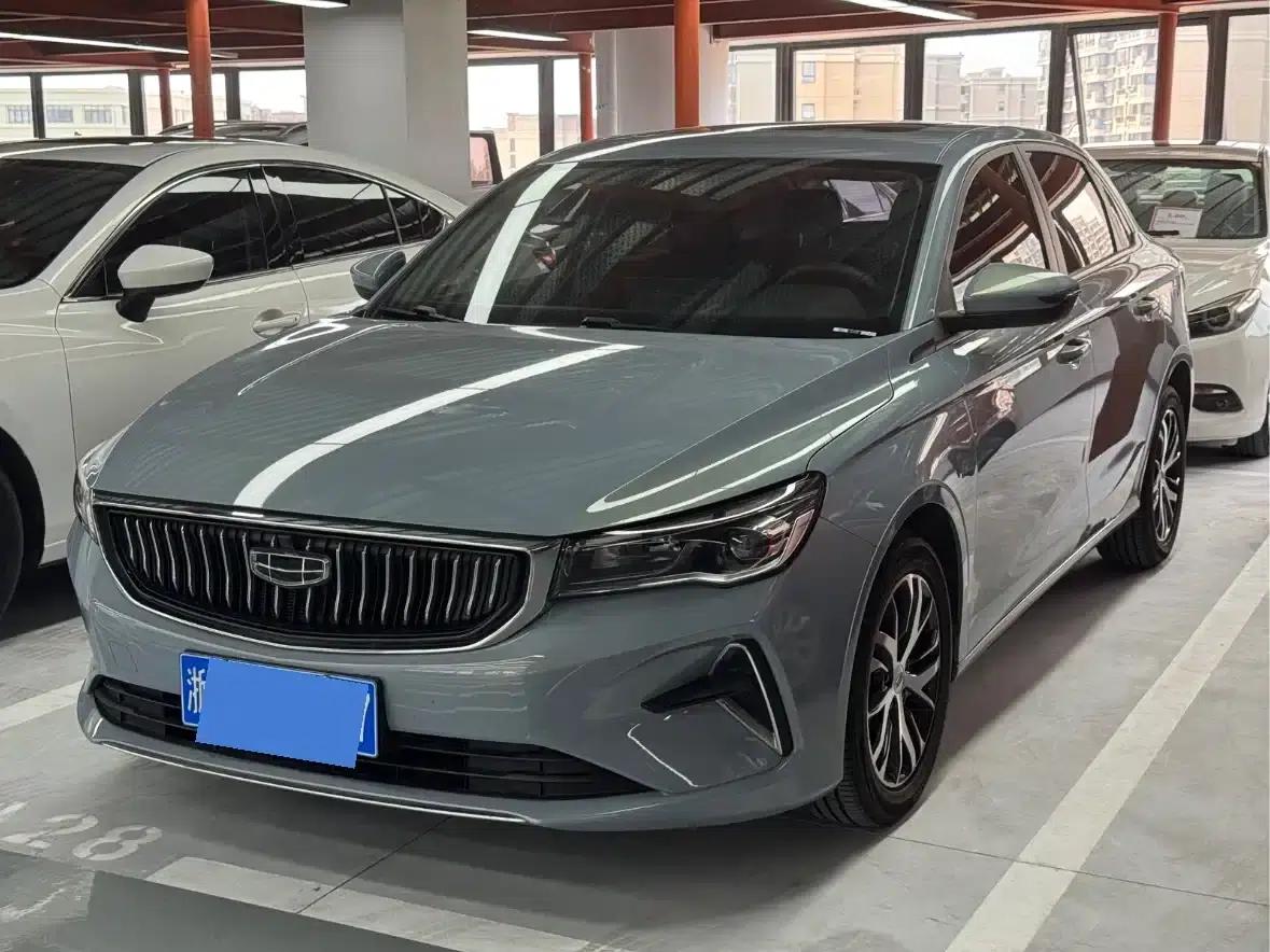 Geely Emgrand 2023 4th Generation Champion Edition 1.5L CVT Luxury — миниатюра 1