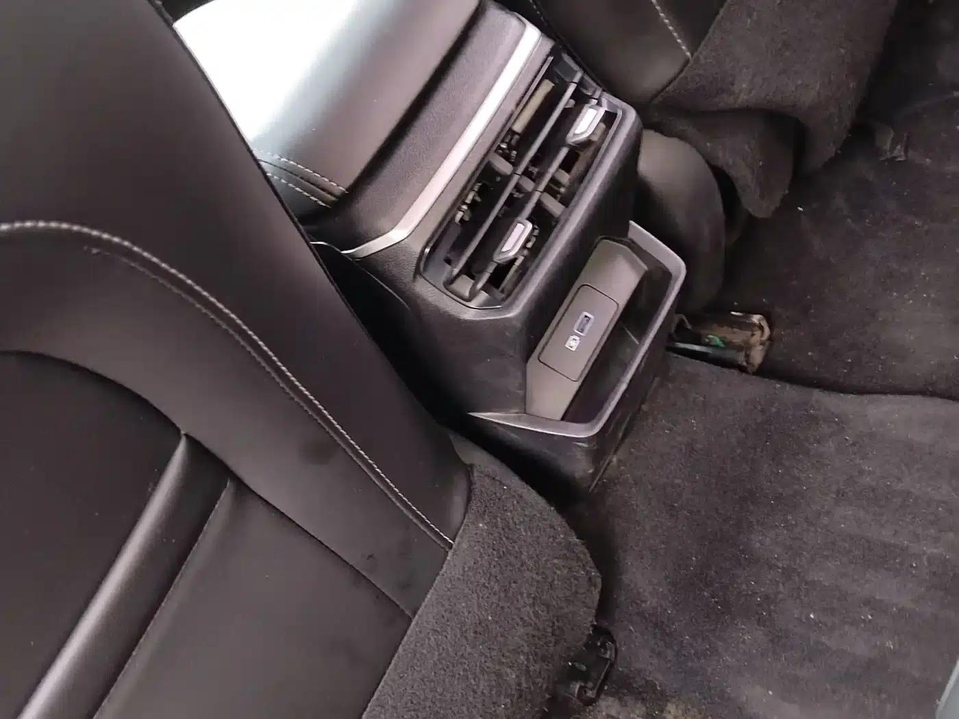 Geely Emgrand 2023 4th Generation Champion Edition 1.5L CVT Premium — миниатюра 13