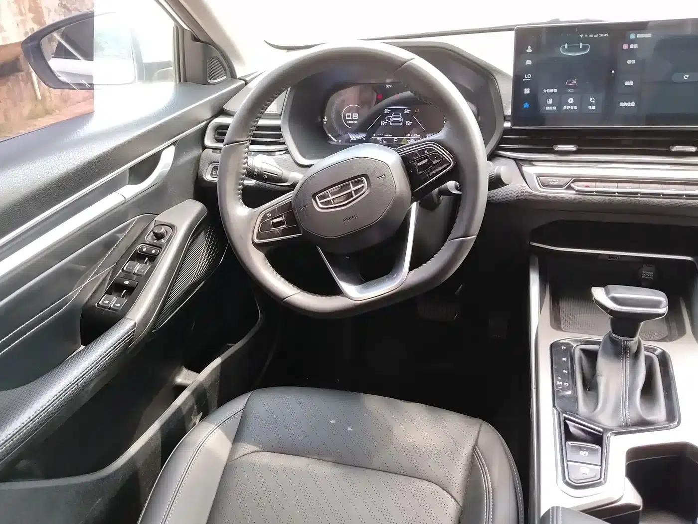 Geely Emgrand 2023 4th Generation Champion Edition 1.5L CVT Premium — миниатюра 14