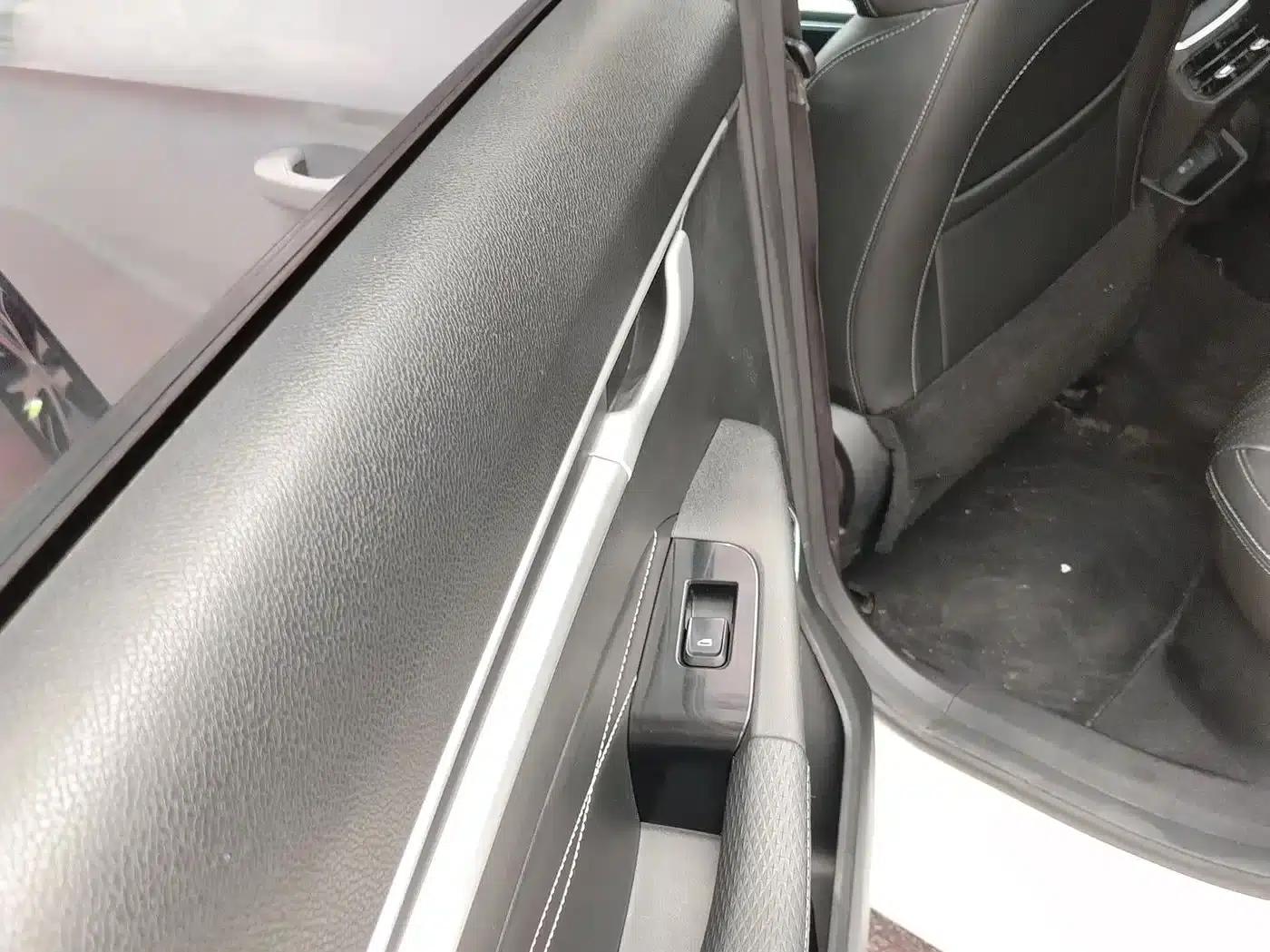 Geely Emgrand 2023 4th Generation Champion Edition 1.5L CVT Premium — миниатюра 17