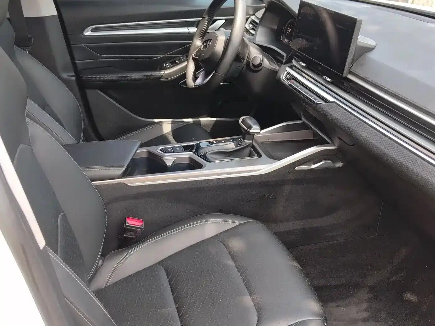 Geely Emgrand 2023 4th Generation Champion Edition 1.5L CVT Premium — миниатюра 18