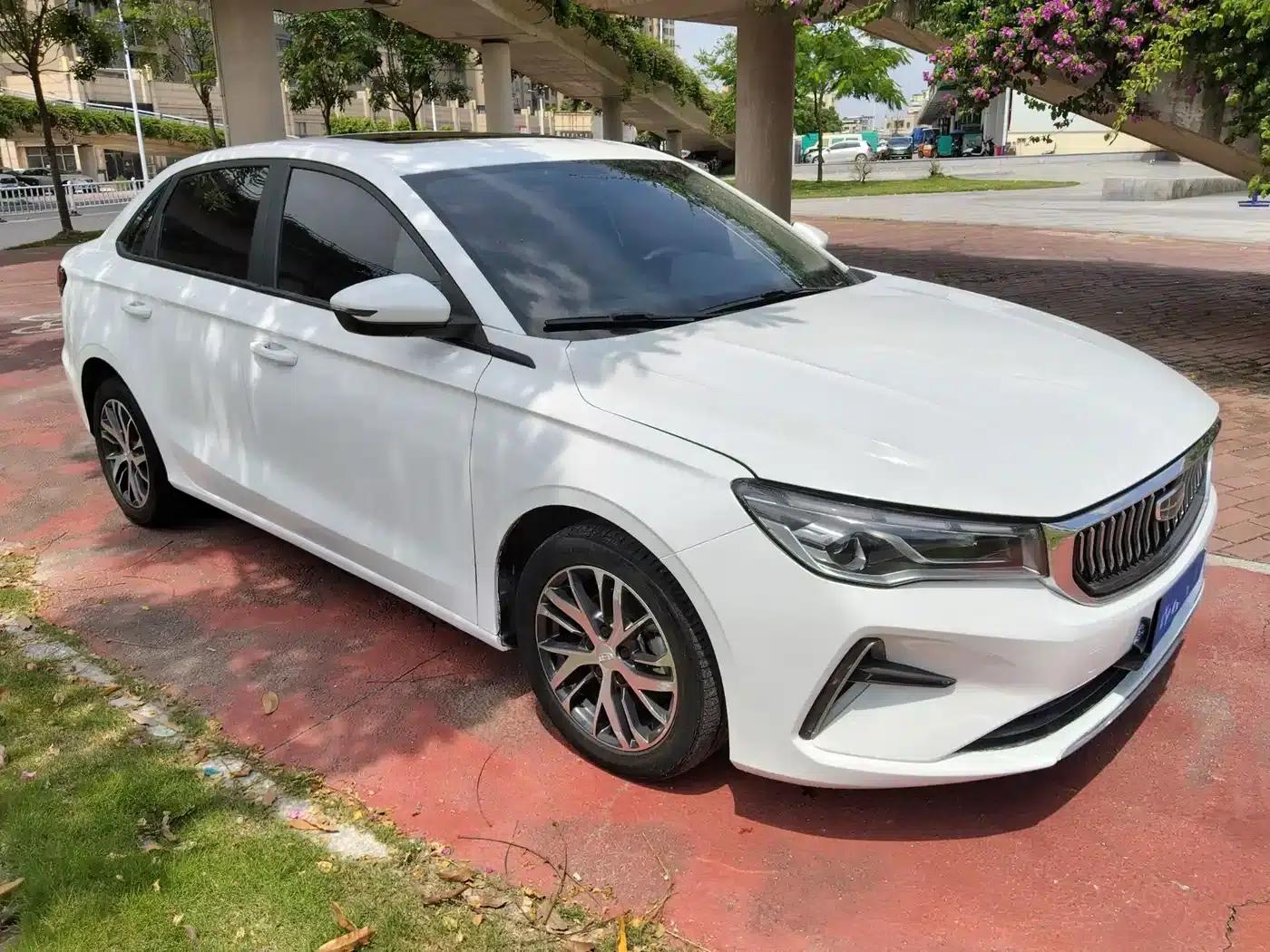 Geely Emgrand 2023 4th Generation Champion Edition 1.5L CVT Premium — миниатюра 3