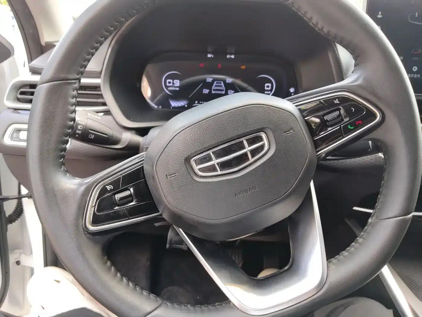Geely Emgrand 2023 4th Generation Champion Edition 1.5L CVT Premium — миниатюра 8