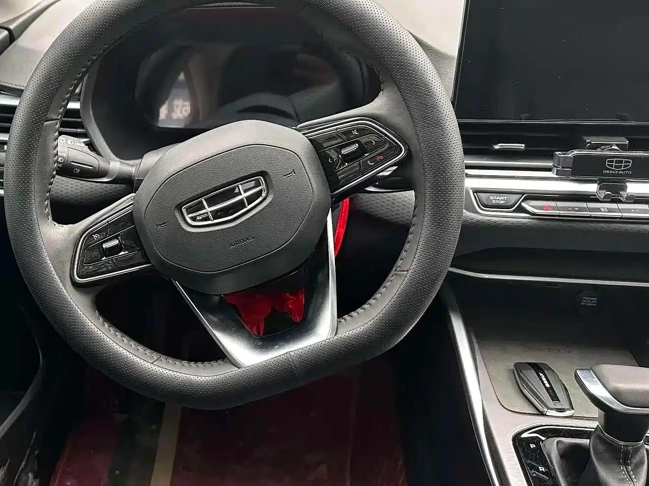 Geely Emgrand 2022 4th Generation 1.5L CVT Elite — миниатюра 4