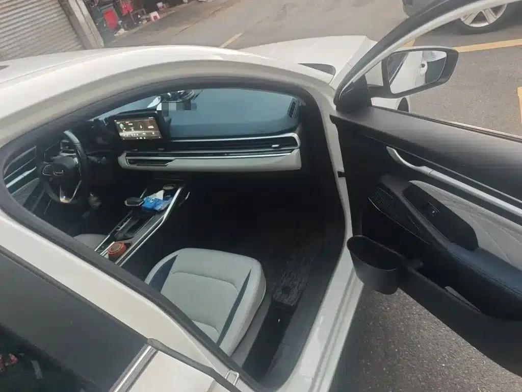 Geely Emgrand 2022 4th Generation 1.5L CVT Premium — миниатюра 20