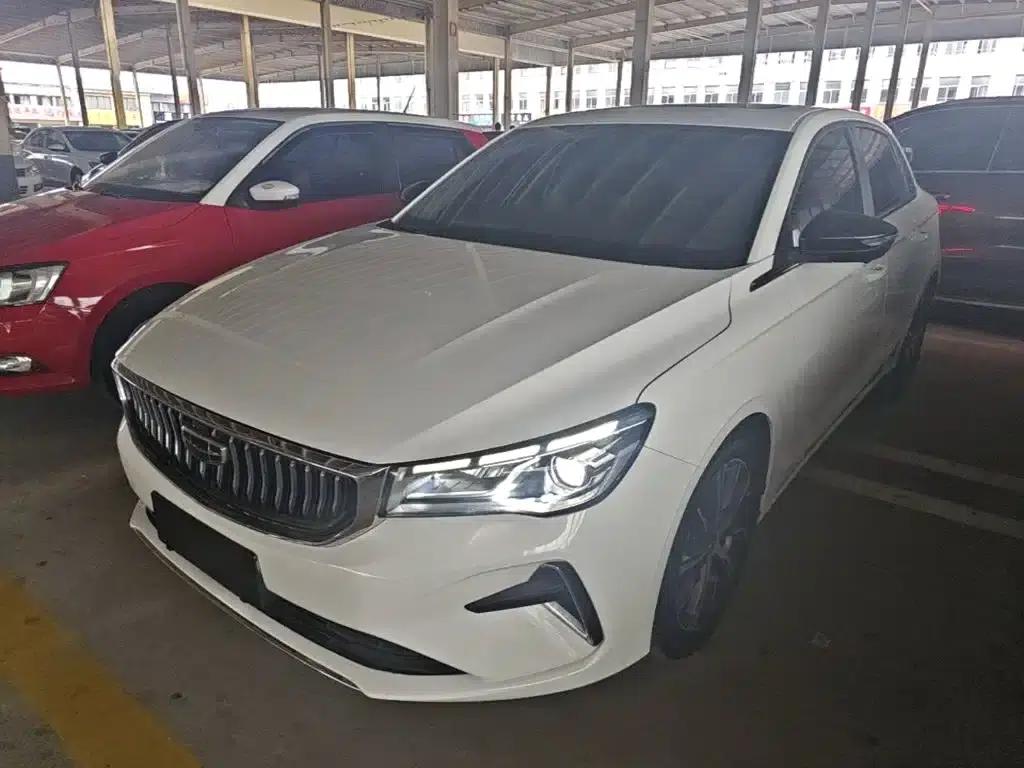 Geely Emgrand 2022 4th Generation 1.5L CVT Flagship Edition — миниатюра 2