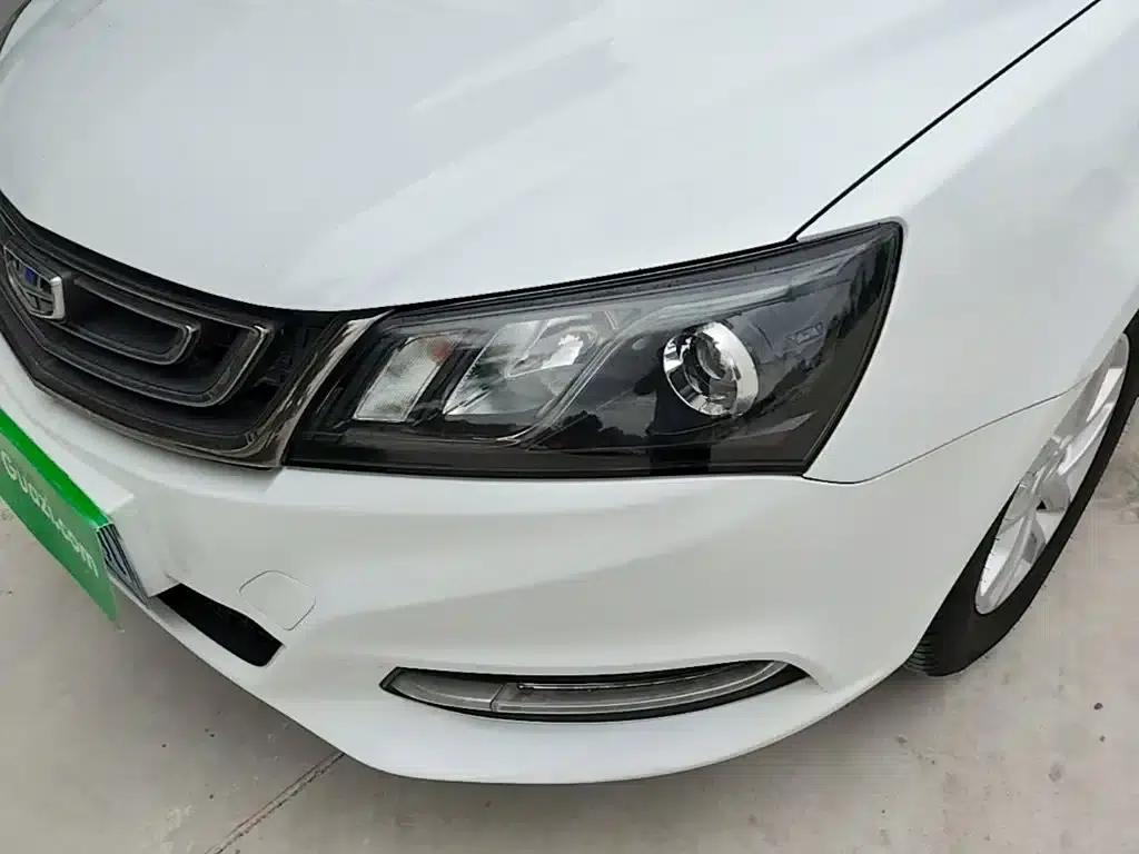 Geely Emgrand 2017 Sedan Million Edition 1.5L Manual Deluxe — миниатюра 24