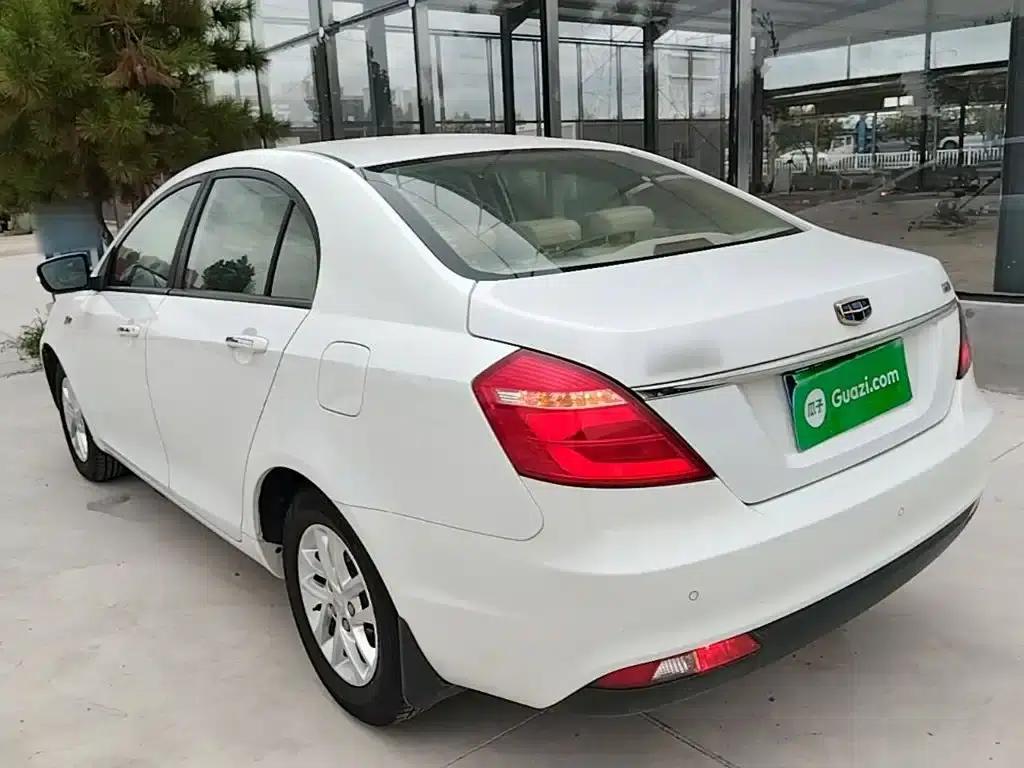 Geely Emgrand 2017 Sedan Million Edition 1.5L Manual Deluxe — миниатюра 5