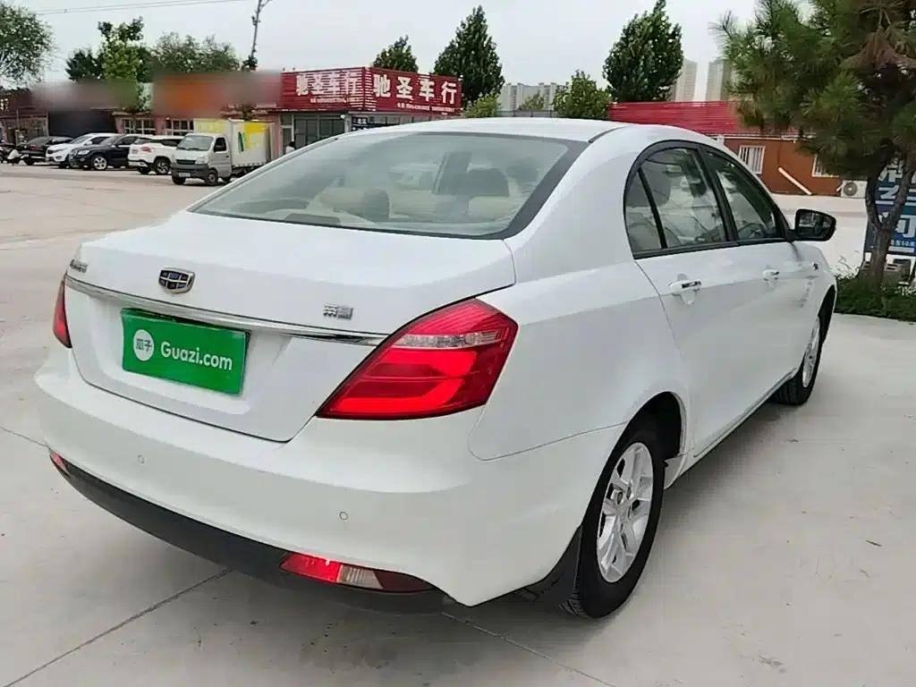 Geely Emgrand 2017 Sedan Million Edition 1.5L Manual Deluxe — миниатюра 7