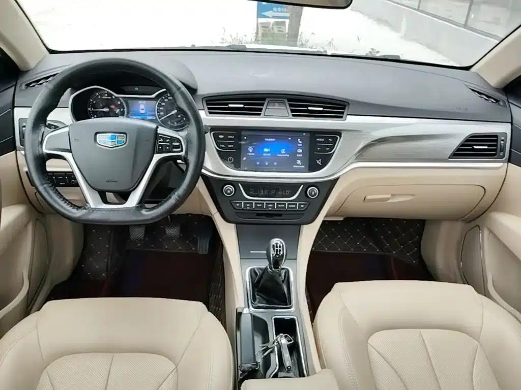 Geely Emgrand 2017 Sedan Million Edition 1.5L Manual Deluxe — миниатюра 10